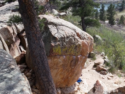 "Piano Boulder"