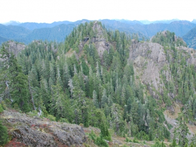 Three Peaks, Middle