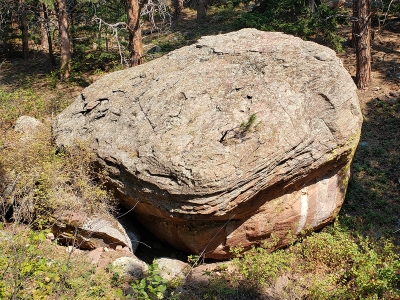 "Atom Boulder"