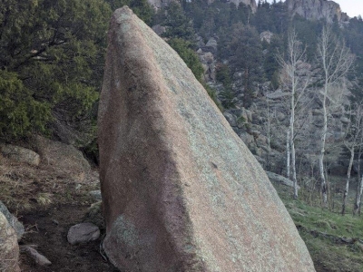 "Tooth Boulder"