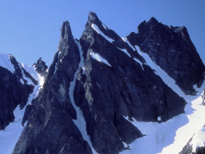 Twin Needles, West