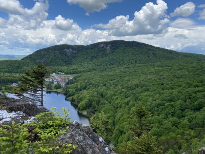 Abeniki Mountain