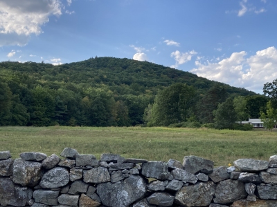 Unquomonk Hill