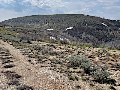 Horse Mountain, West