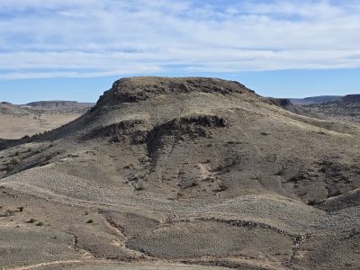Twin Buttes, East